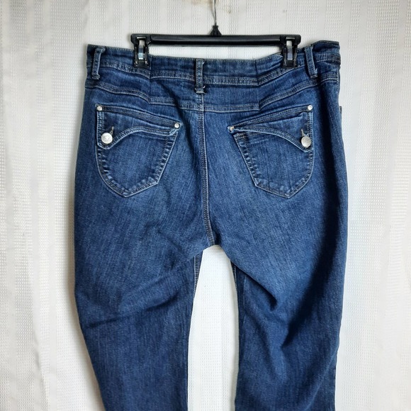 Southpole Women's Stretch Dark Wash Silver Embroidery Pockets  Flare Cut‎ 20 - Picture 4 of 6